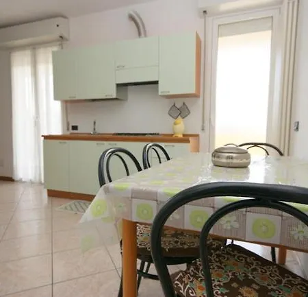 12b Igea Marina Bilocale Vicino Al Mare Apartman Bellaria – Igea Marina